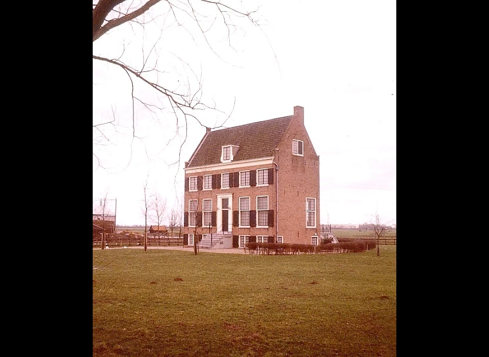 Gein Zuid 22 (Abcoude) Bijlmerlust alleen herenhuis is herbouwd (1977)