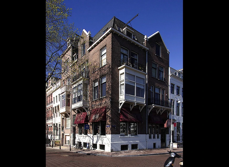 Amstel 212 hoek Herengracht 627 (2010)