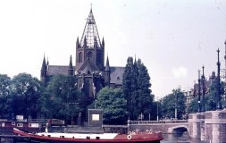 Sint Willibrorduskerk buiten de Veste voorheen Servaes Noutsstraat 1