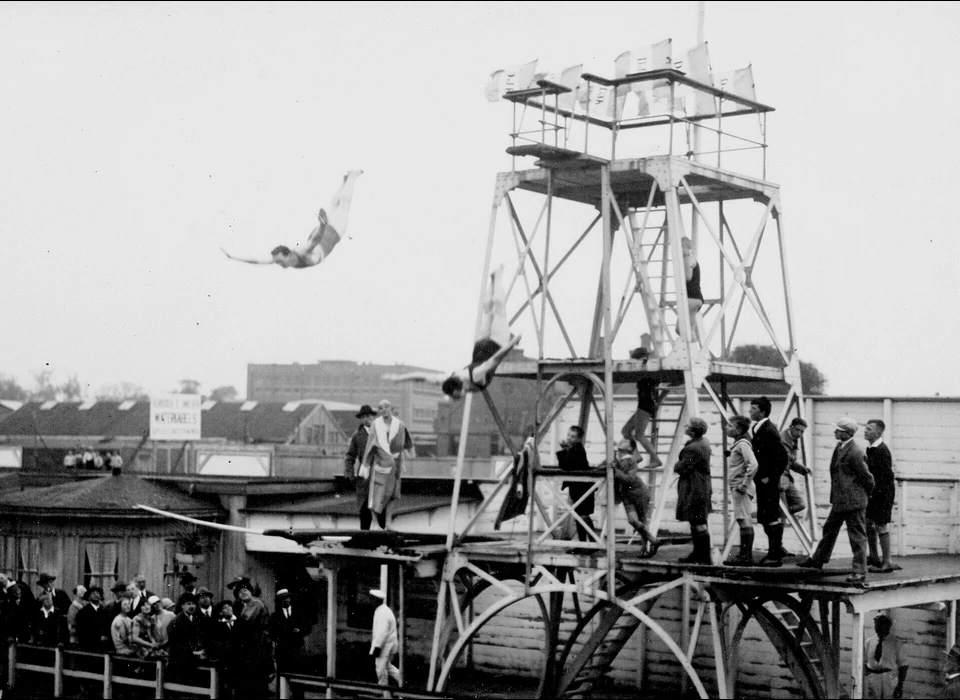 Badhuis Obelt duikdemonstratie (1926)