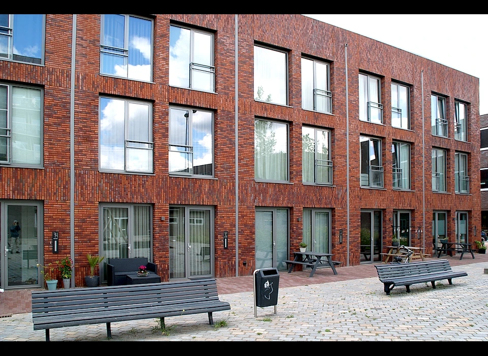 Barkasstraat 26-32 (2020)