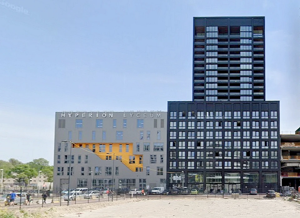 Bercylaan 809-1215 rechts woongebouw Bold, links Hyperion lyceum (2022)