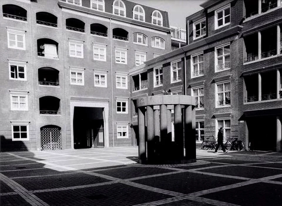 Bilderdijkstraat wooncomplex de Liefde binnenplaats (1993)