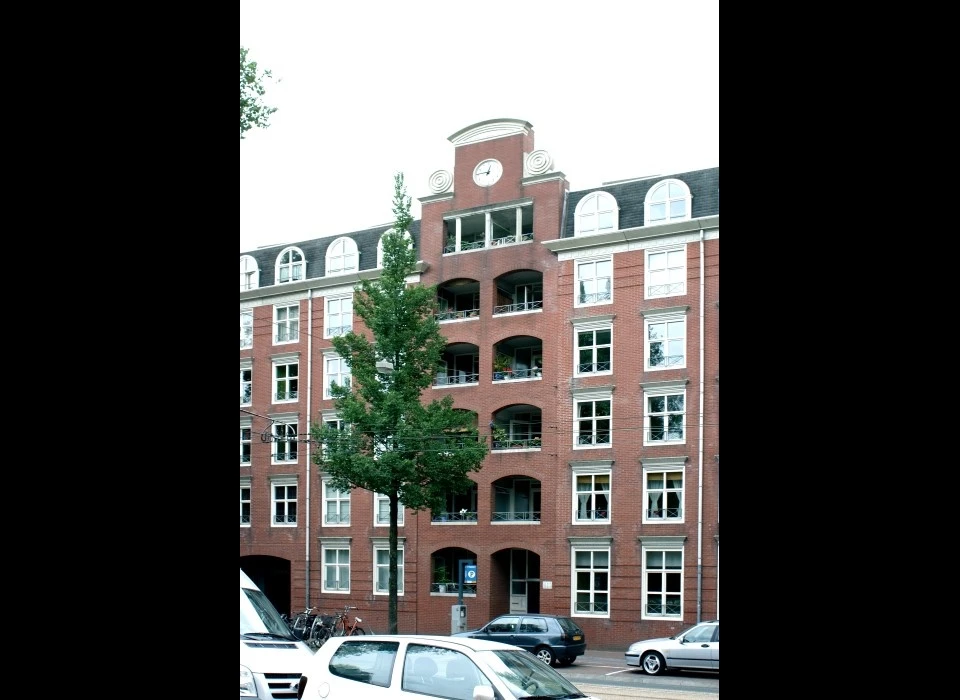 Bilderdijkstraat 21-23 middeningang (2010)