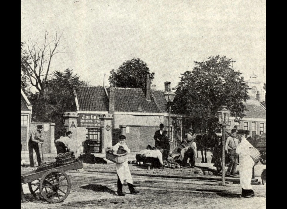 Bilderdijkstraat bij kerkhof De Liefde (1893)
