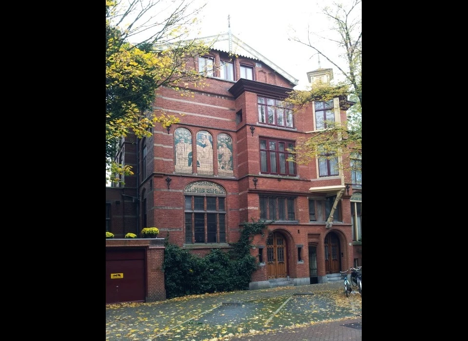 Vondelstraat 77-79 tot 1894 woonhuis Pierre Cuypers