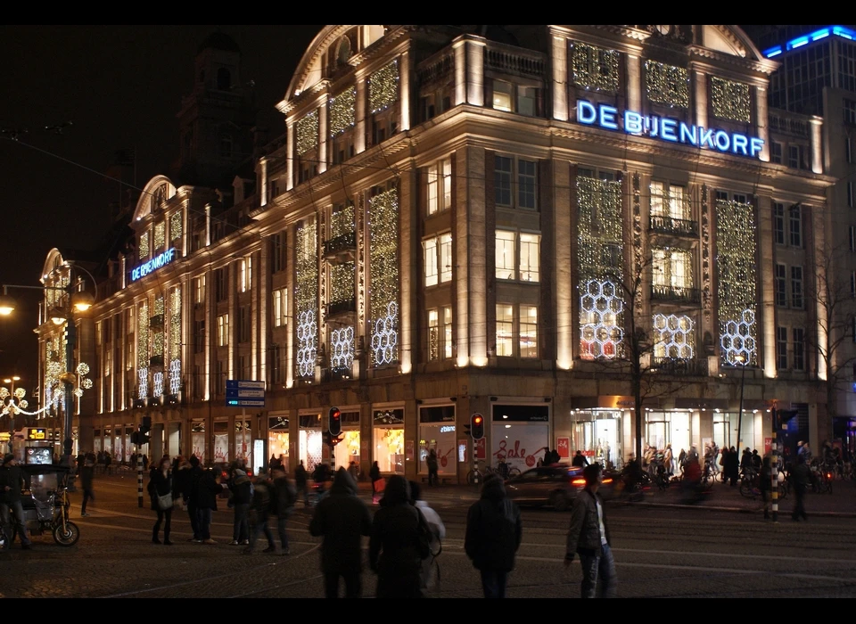 Dam 1 De Bijenkorf in feestverlichting (2010)