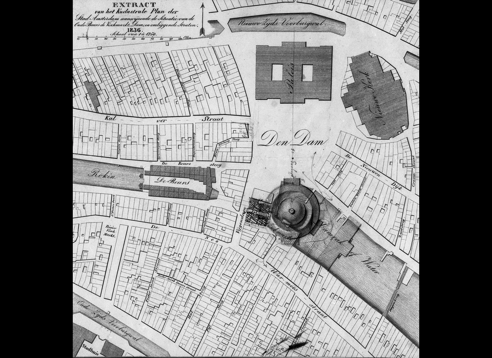 Dam plattegrond met ronde beurs ingetekend (1836)