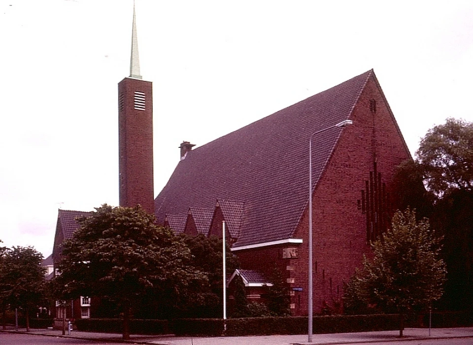 Diepenbrockstraat 46 1979 Remonstrantse kerk Vrijburg
