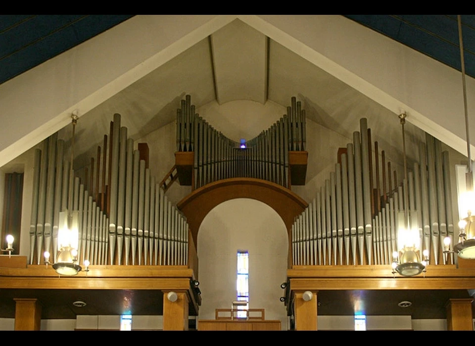 Dintelstraat 134 Maarten Lutherkerk orgel