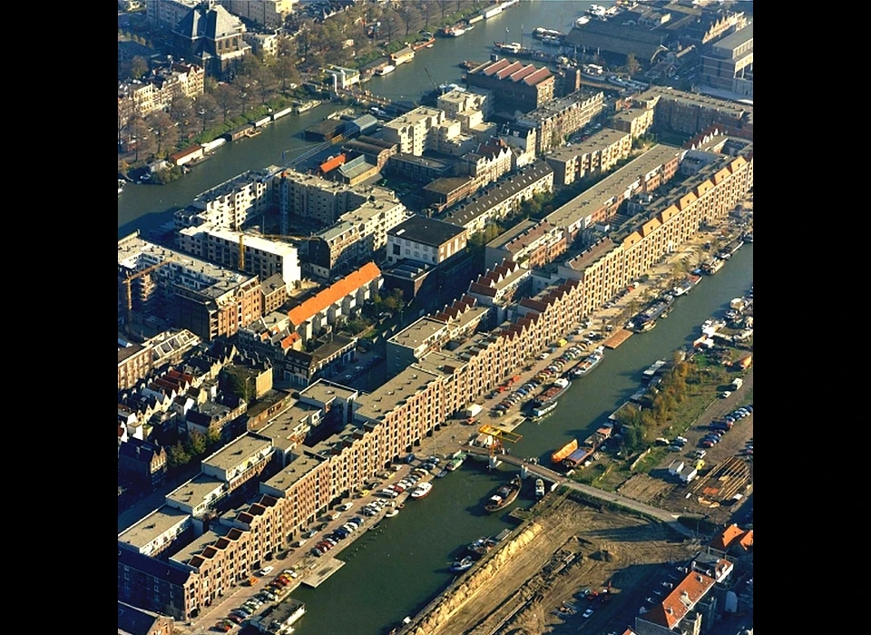 Entrepotdok uitkernen goed zichtbaar (ca.2001)