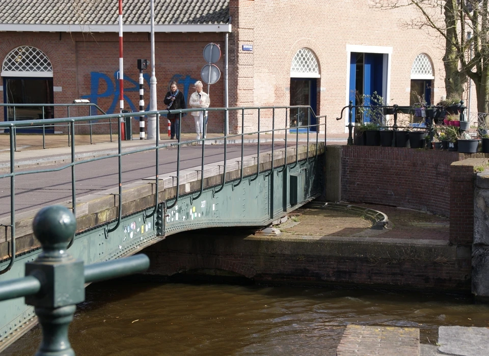 Entrepotdok Armand Sunierbrug landhoofd (2023)