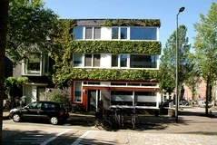 Erich Salomonstraat 12