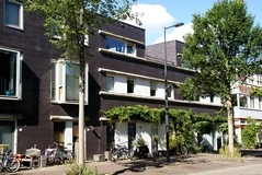 Erich Salomonstraat 26-28