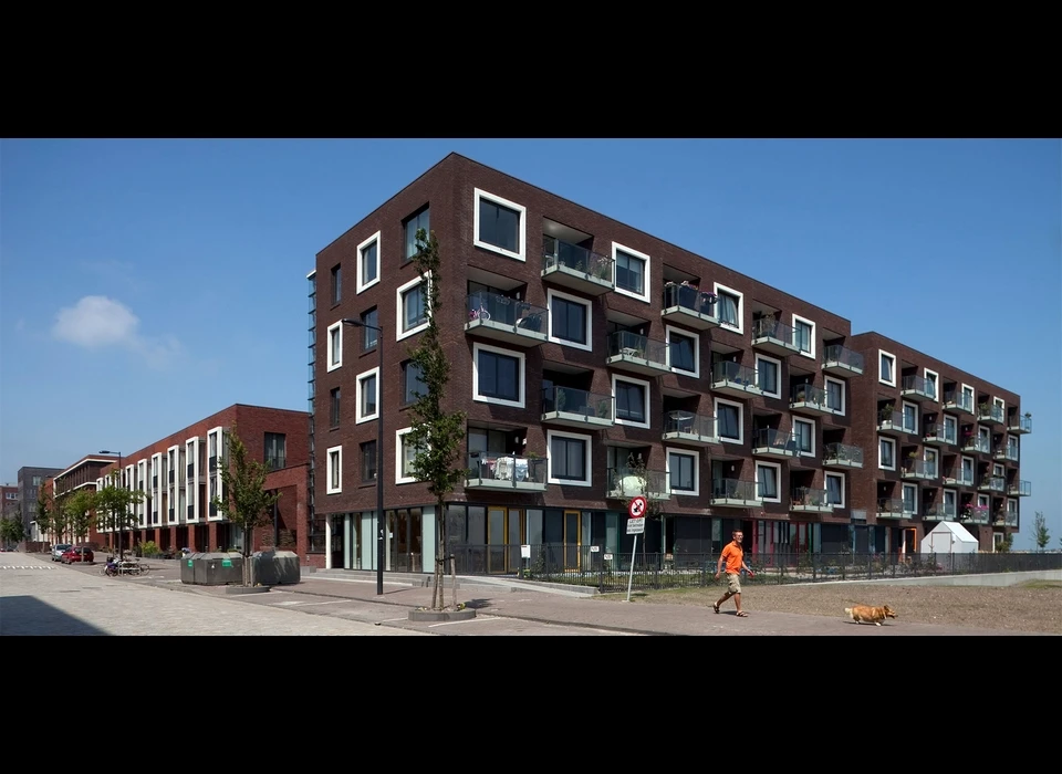 Erich Salomonstraat 509-611 binnenterrein (2010)