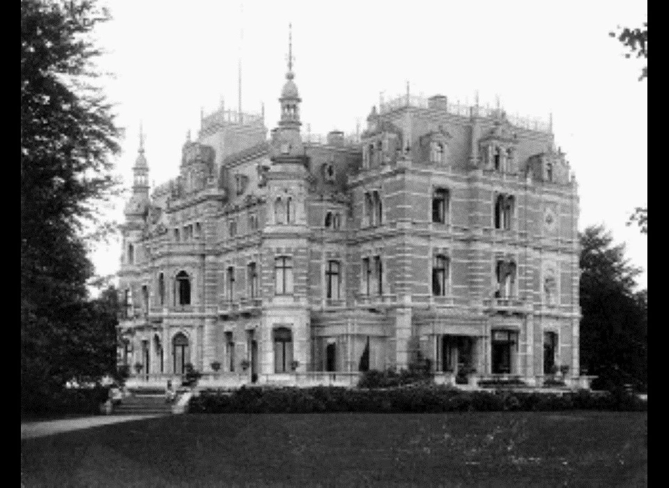 Buitenhuis Heidepark (Hydepark) te Doorn