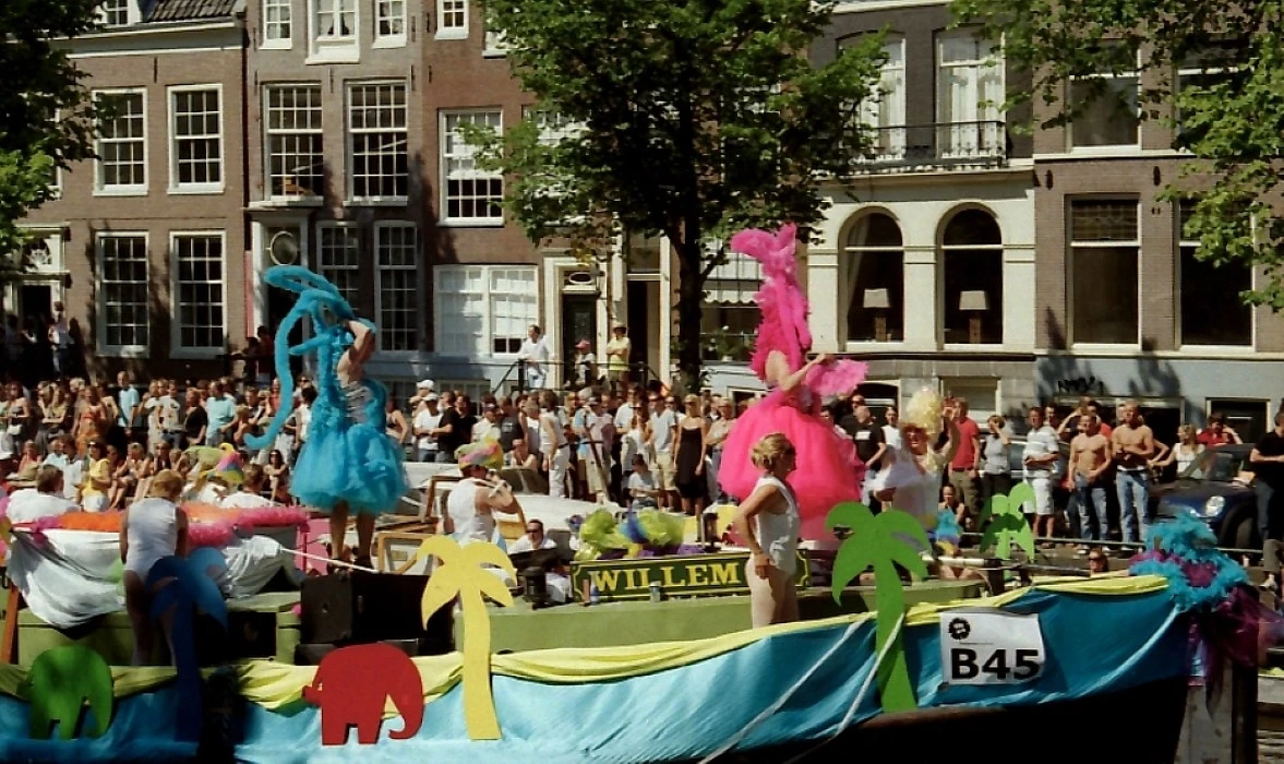 Gay-pride boten Amsterdam