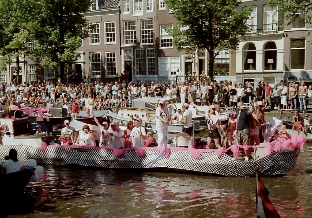 Gay-pride boten Amsterdam