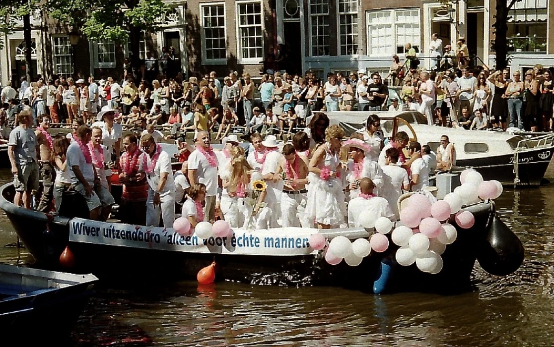 Gay-pride boten Amsterdam