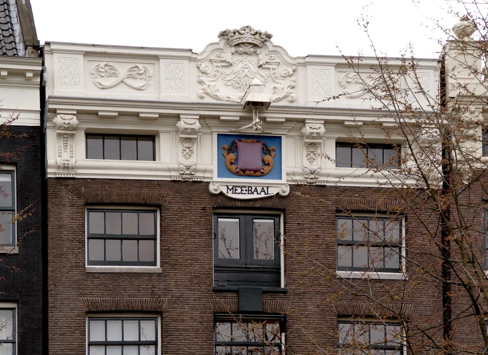Herengracht 252 lijstgevel Meebaal met attiek (2015)