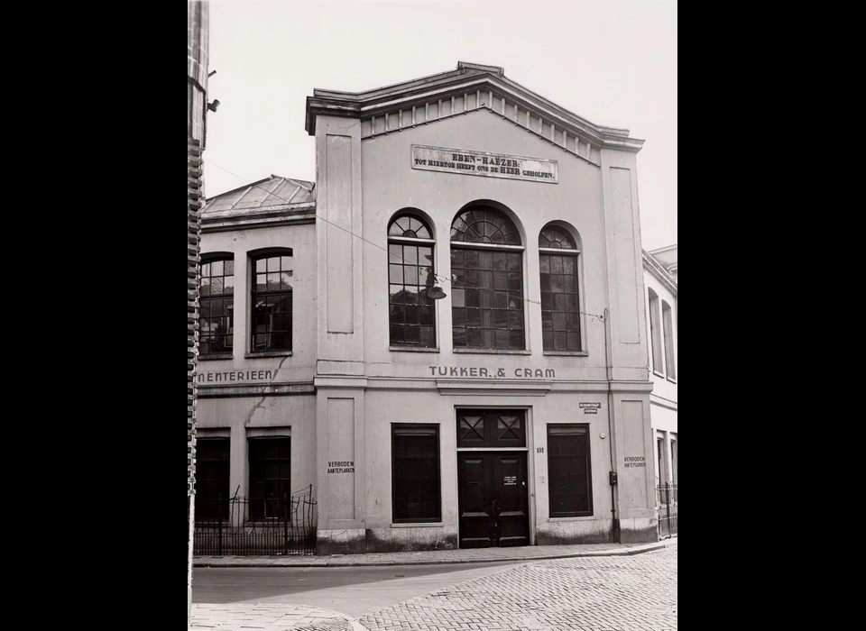 Bloemstraat 191 schoolgebouw Eben Haëzer eclectische stijl (1954)