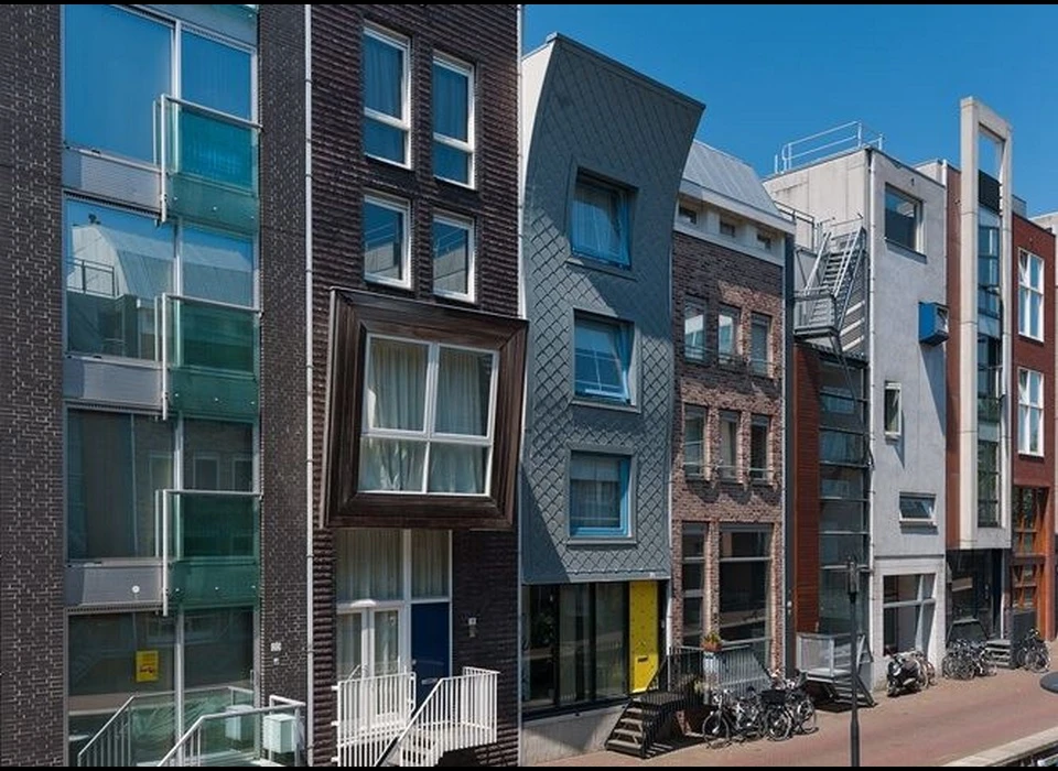 Brantasgracht 17-25 postmoderne architectuur (2019)