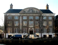 Nieuwe Herengracht 6-8, Corvershof