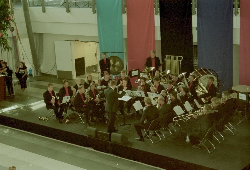 Grachtenfestival Brass-band in Passagiers Terminal