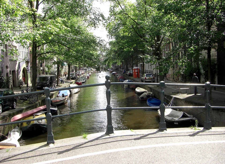 Groenburgwal vanaf Raemsluis (2007)