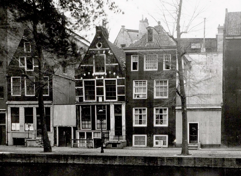 Groenburgwal 2-4 (1945)