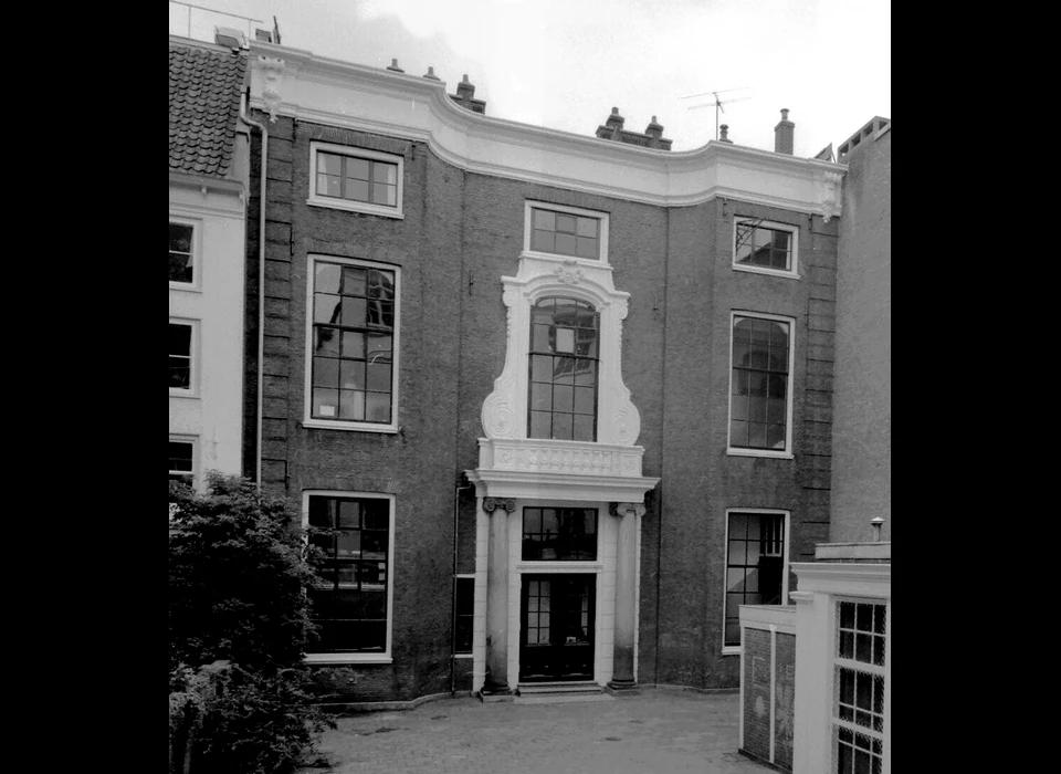 Groenburgwal 30 (1988) achtergevel