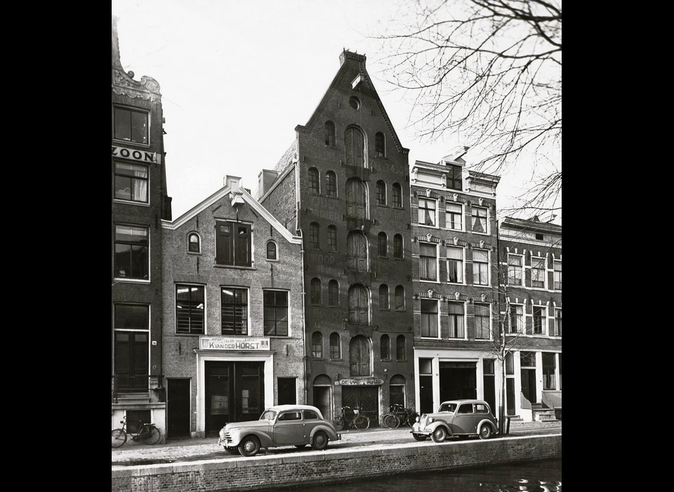 Groenburgwal 50-54, 52 pakhuis De Vriendschap (1956)