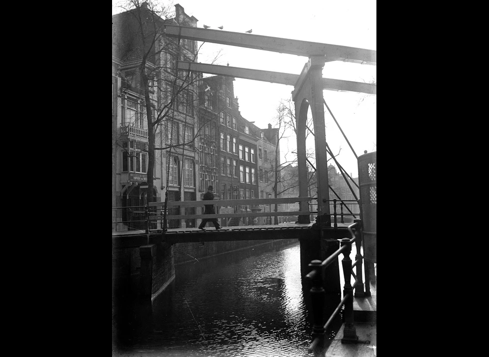 Groenburgwal 63-73 v.l.n.r. (ca.1935)