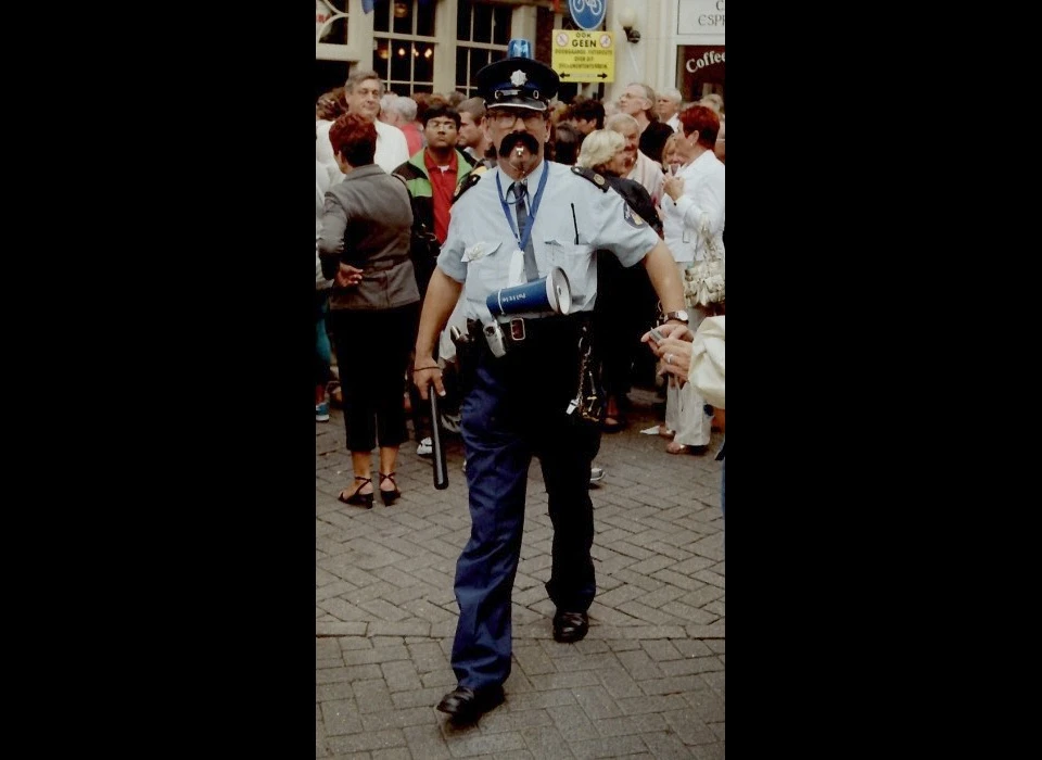 Zeedijk Hartjesdag Amsterdam Verkleedpartij