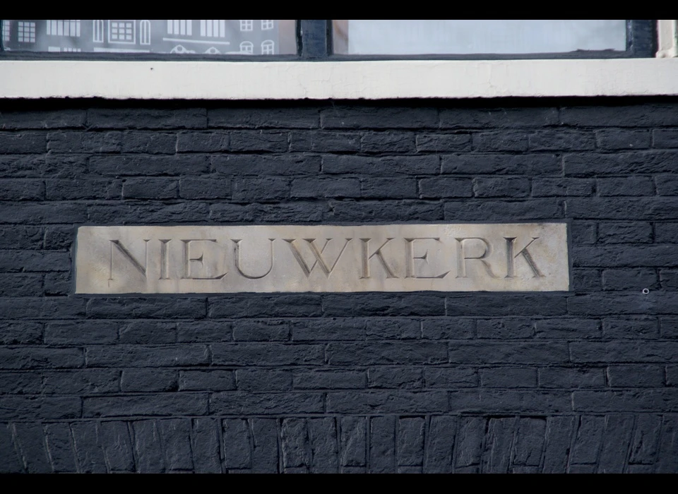 Herengracht 66 naamsteen Nieuwkerk (=Nijkerk) (2019)