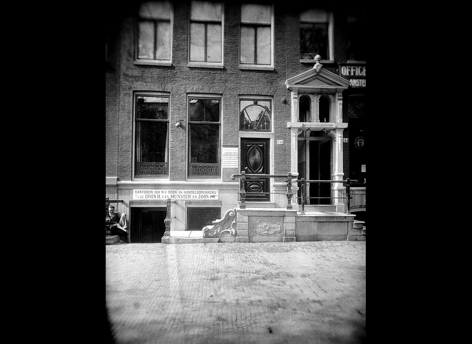 Herengracht 244-246 stoep voor afbraak (1927)