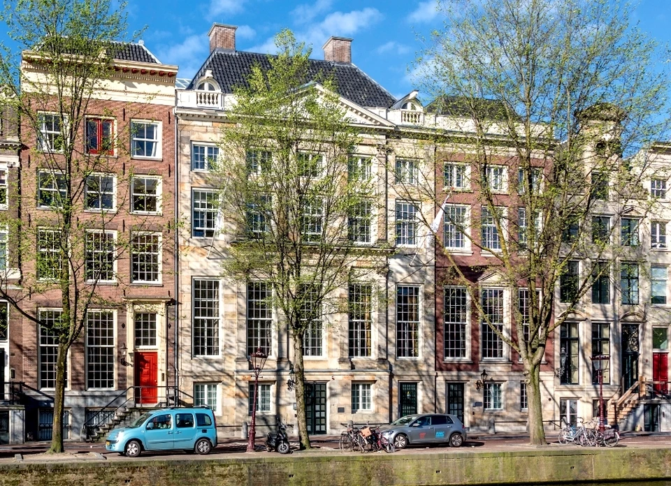 Herengracht 410-412 voorgevel na verbouwing voor Magnus Domus (2018)