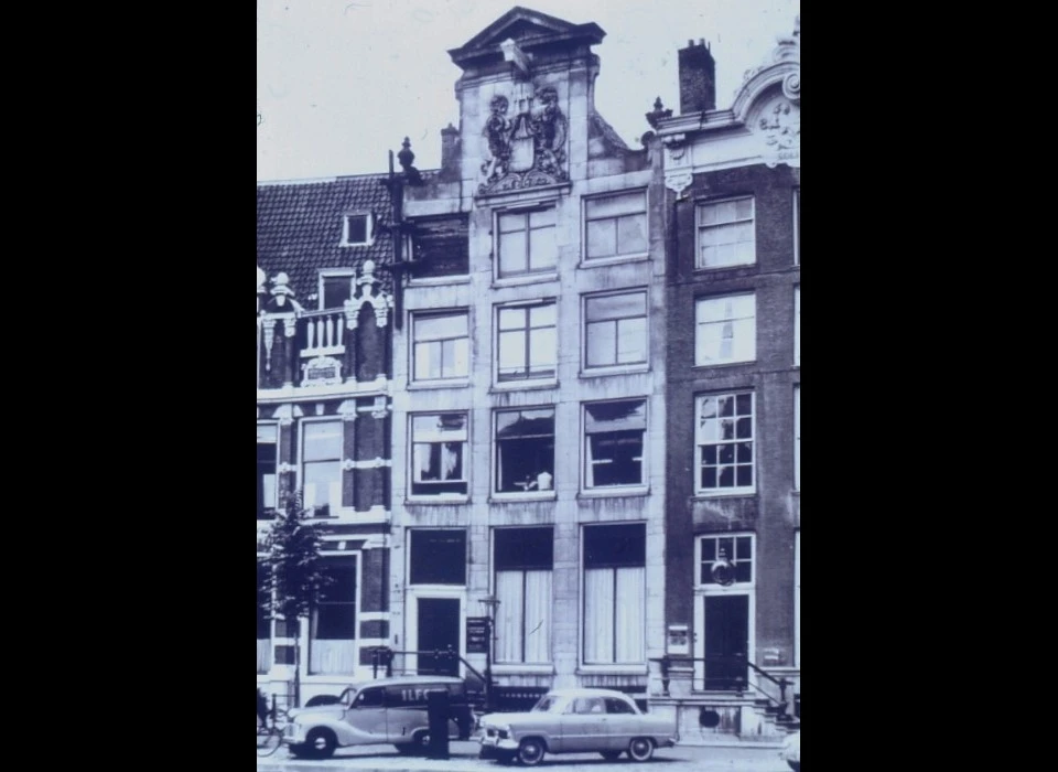 Herengracht 168 halsgevel (1960) voor de restauratie