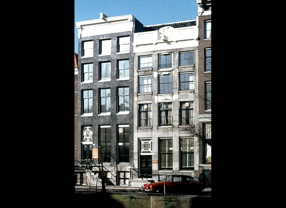 Herengracht 134-136 v.r.n.l. 134 Huis d'Beeck, 136 ’t Keijser-Rijck (1974)