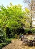 tuin vanaf huis