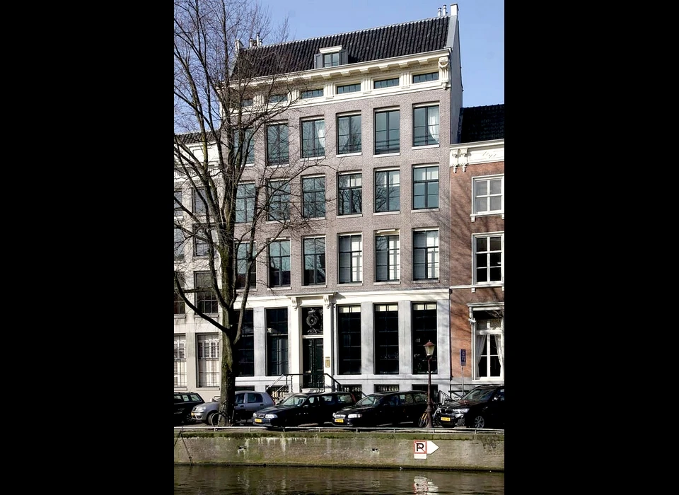 Herengracht 132 lijstgevel (2017)