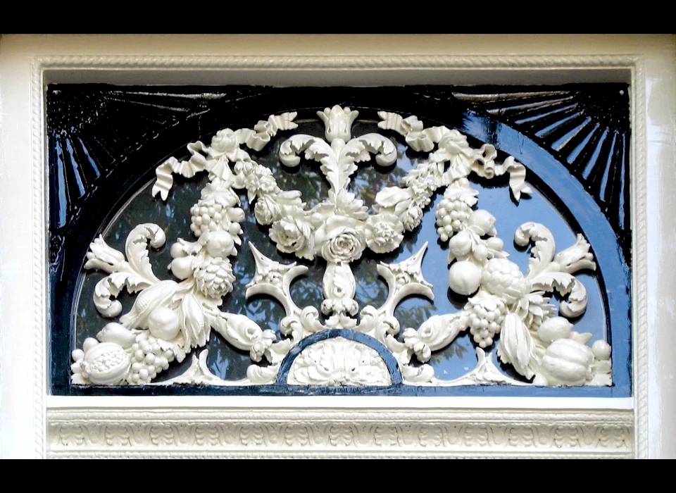 Herengracht 446 bovenlicht snijraam (2008)
