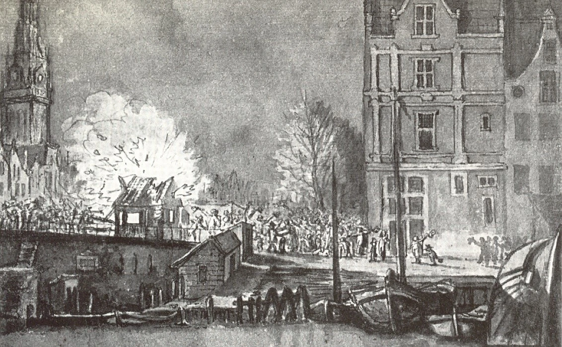 Damrak 1813 douanehuisje Nieuwebrug in brand gestoken na bevrijding van Fransen, symbool van handelsblokkade (G.Lamberts)