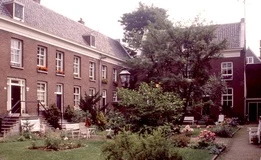 Prinsengracht 85-133, Van Brienenhof