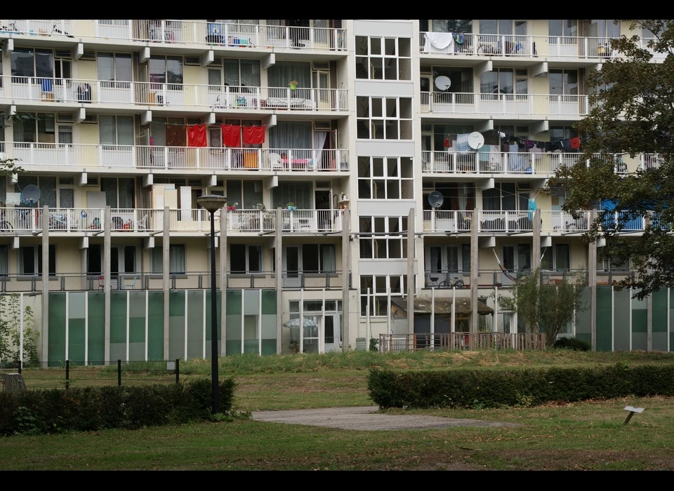 Hofgeest woningen in plint aan de achterzijde (2018)