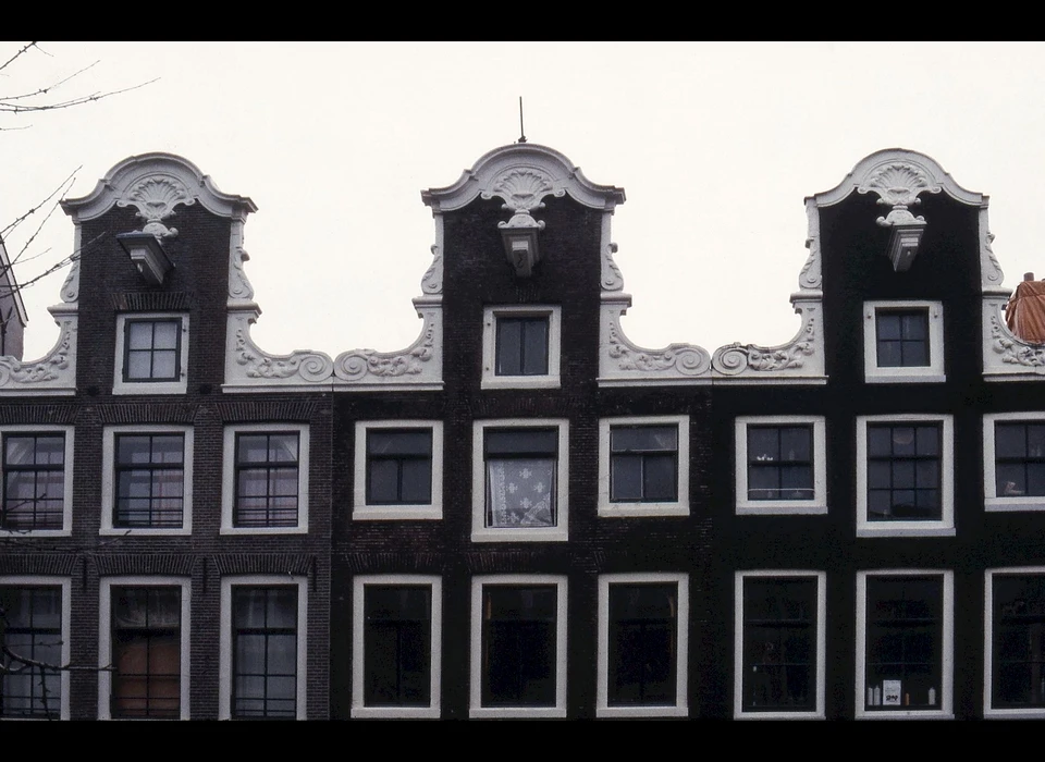 Hoogte Kadijk 12-16 drieling v.r.n.l. (1994)