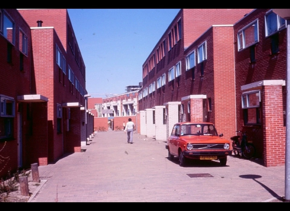 Hoptille architect Loerakker Rijnboutt Ruijssenaars (1984)