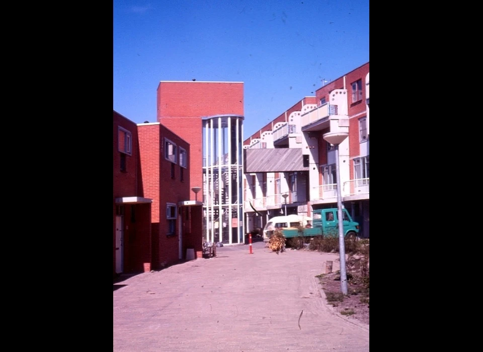 Hoptille architect Loerakker Rijnboutt Ruijssenaars (1984)