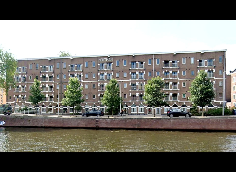 Nova Zemblastraat 3-27 woongebouw De Houtman gezien vanaf Houtmankade bij Roggeveenstraat (2024)