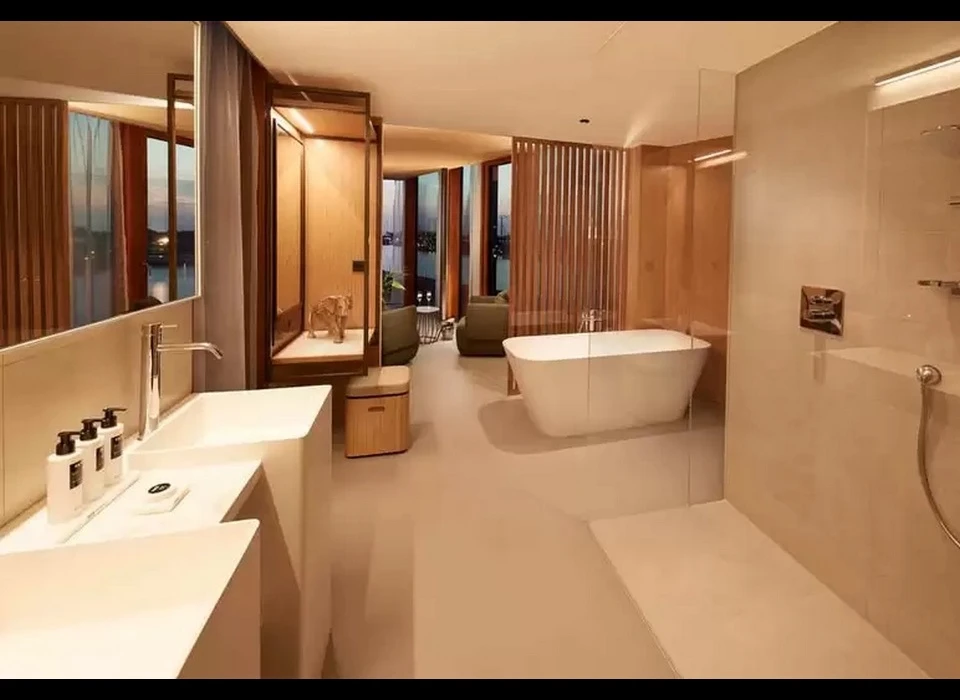 Javakade 766 hotel Jakarta suite (2019)